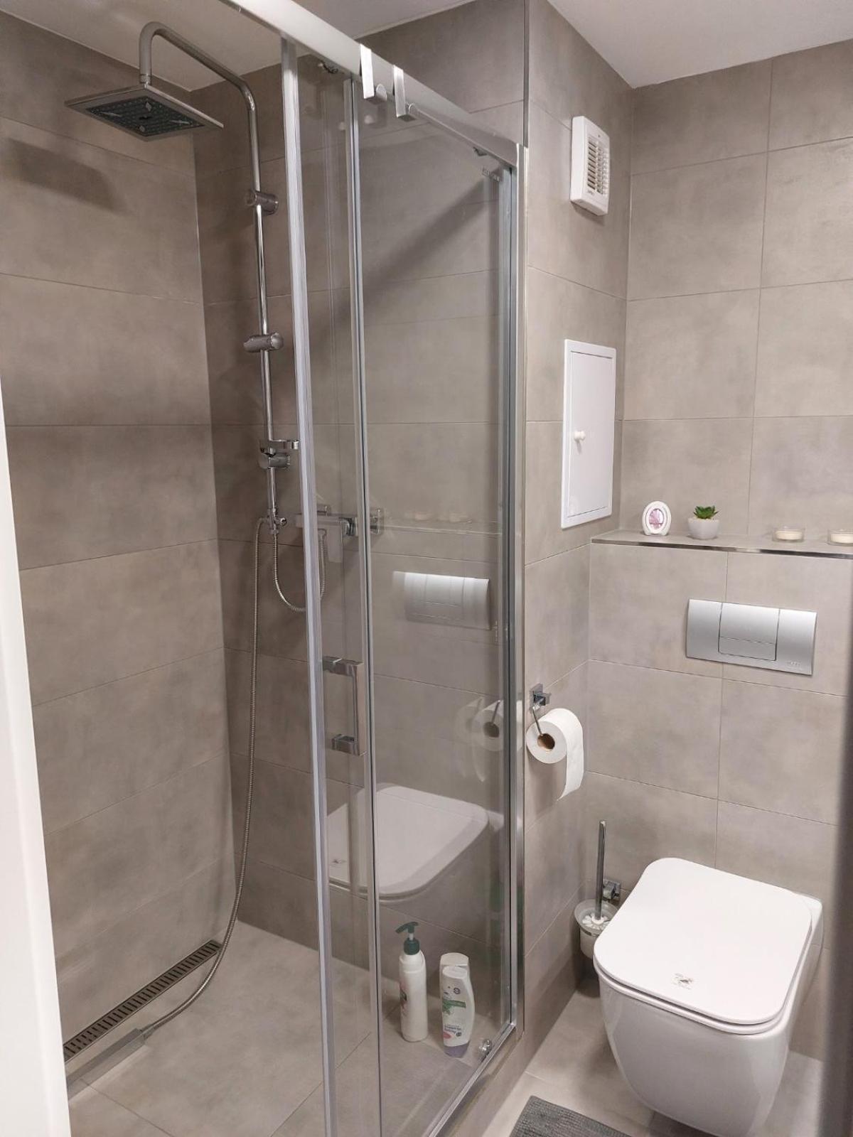 Apartment A&B Poprad Esterno foto